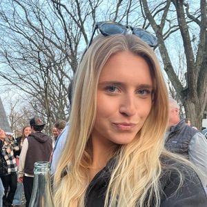 Meet your Posher, Sydney